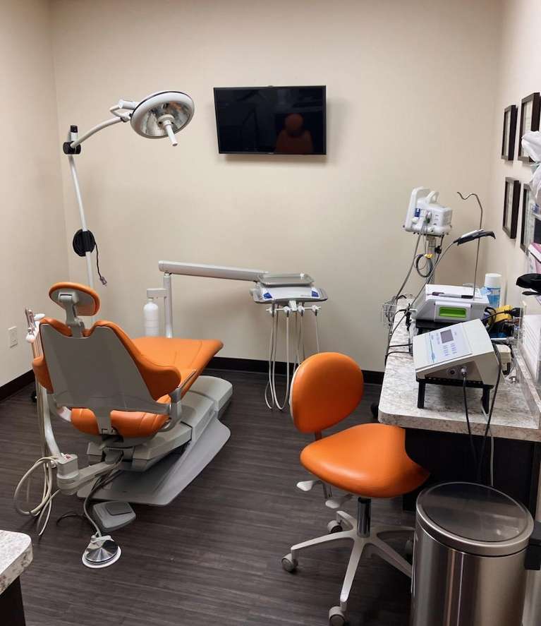 televisions in dental exam rooms | dentist near me